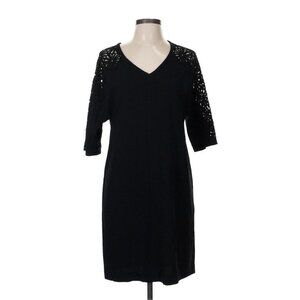 Trina Turk 198304 Vitner Sunburst Lace V Neck Shift Dress Medium Black